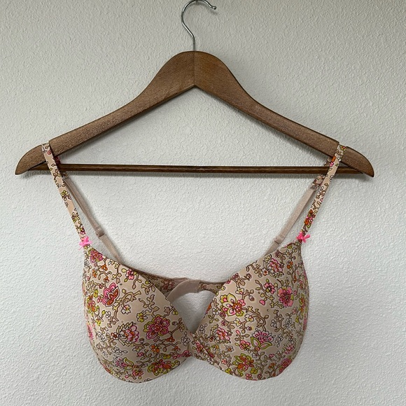 Victoria's Secret Other - Victoria’s Secret plunge (padded) 34C. Neutral floral pattern with rhinestones.